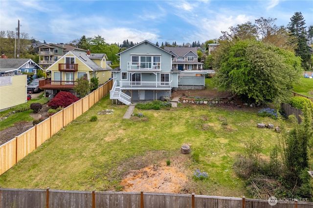 5006 Hyada Boulevard NE, Tacoma, WA 98422