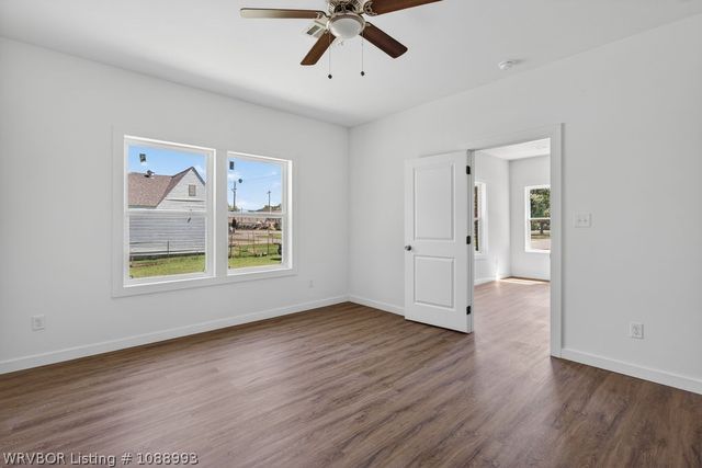 1328 S Bluff Avenue, Fort Smith, AR 72901