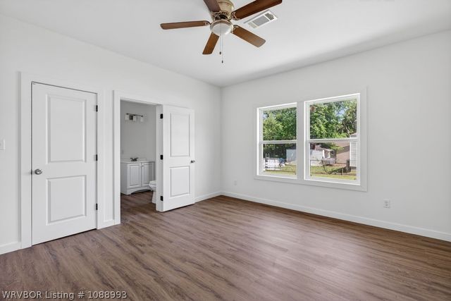 1328 S Bluff Avenue, Fort Smith, AR 72901