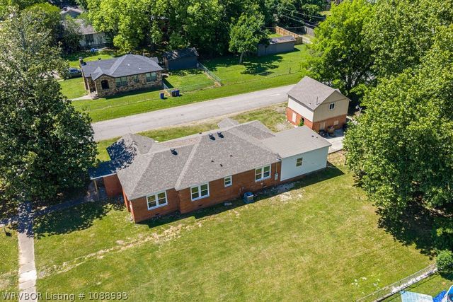 1328 S Bluff Avenue, Fort Smith, AR 72901