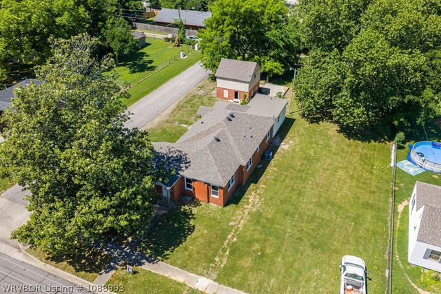 1328 S Bluff Avenue, Fort Smith, AR 72901