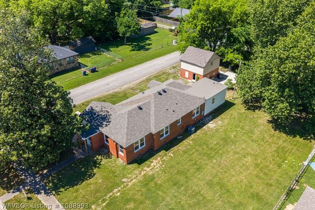 1328 S Bluff Avenue, Fort Smith, AR 72901