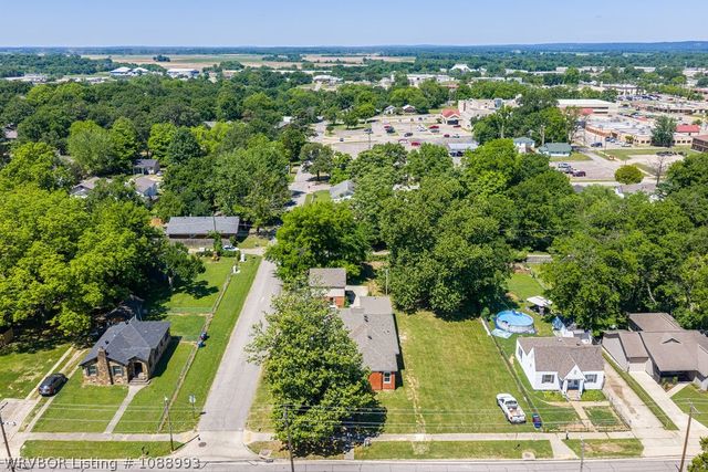 1328 S Bluff Avenue, Fort Smith, AR 72901