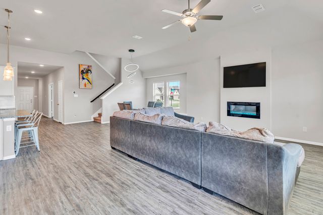 6934 Pampas Place, Venus, TX 76084