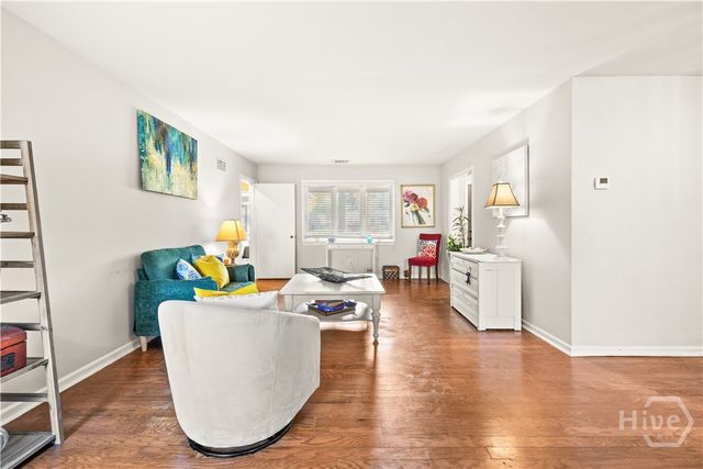 202 E 64th Street, Savannah, GA 31405