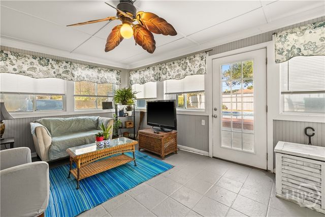 202 E 64th Street, Savannah, GA 31405