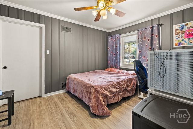 202 E 64th Street, Savannah, GA 31405