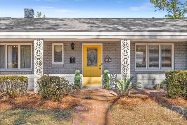 202 E 64th Street, Savannah, GA 31405