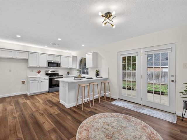 5512 Turtle River Court, Fort Worth, TX 76137