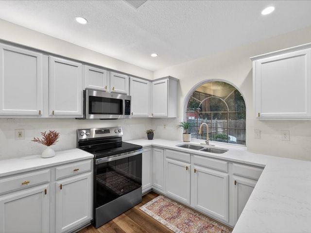 5512 Turtle River Court, Fort Worth, TX 76137