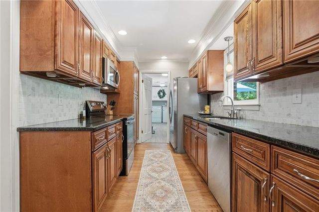 2590 Bentbrook Court, Dunwoody, GA 30360