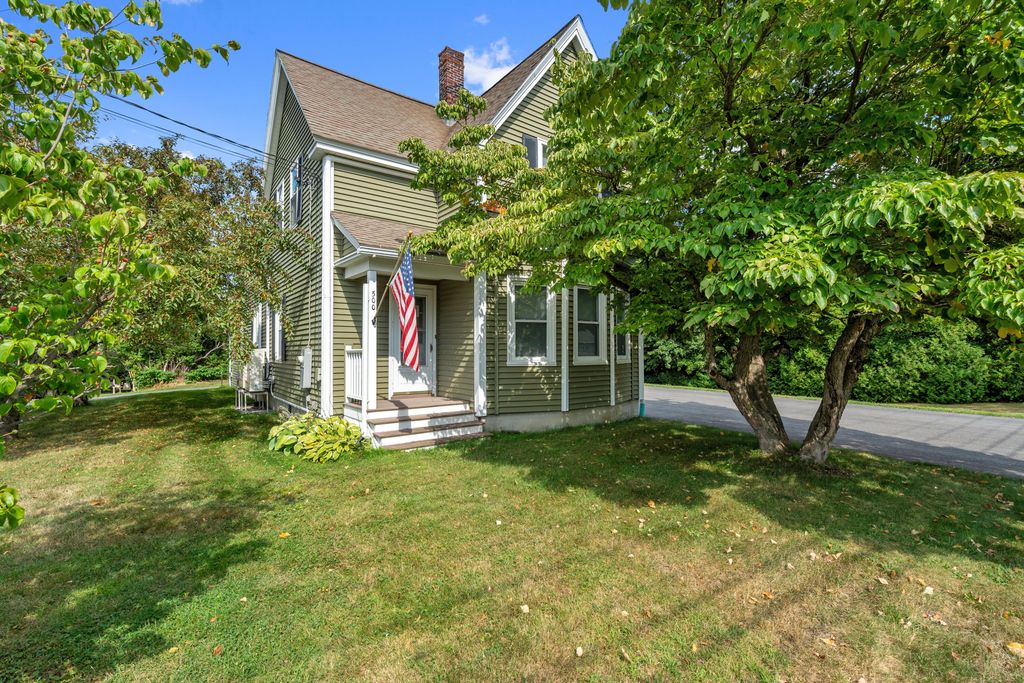 500 Webster Street, Lewiston, ME 04240 — exterior