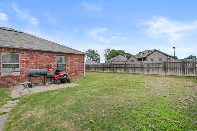 6725 Ridgemist Lane, North Little Rock, AR 72117