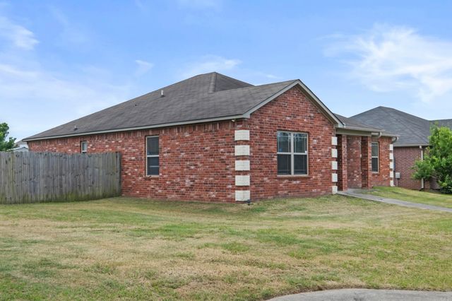 6725 Ridgemist Lane, North Little Rock, AR 72117