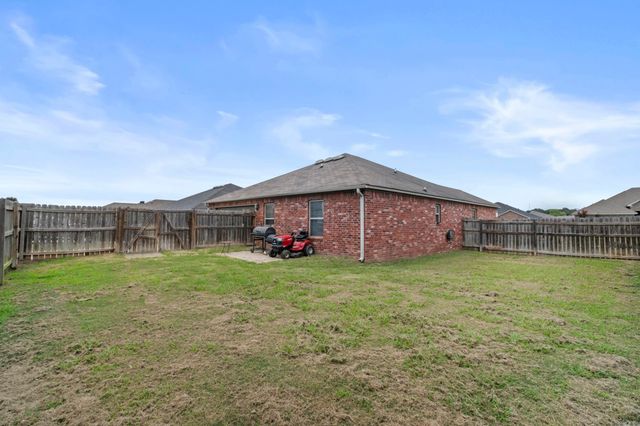 6725 Ridgemist Lane, North Little Rock, AR 72117