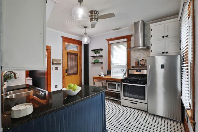 1149 Harrison Avenue, Columbus, OH 43201