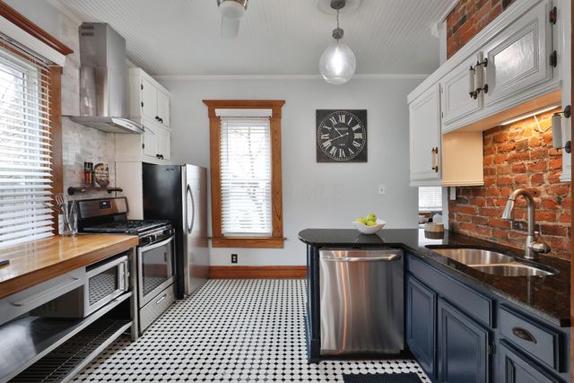 1149 Harrison Avenue, Columbus, OH 43201