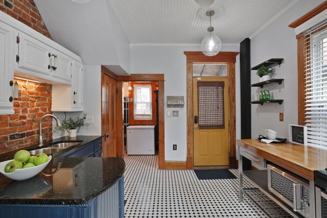 1149 Harrison Avenue, Columbus, OH 43201