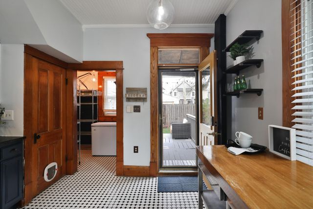 1149 Harrison Avenue, Columbus, OH 43201