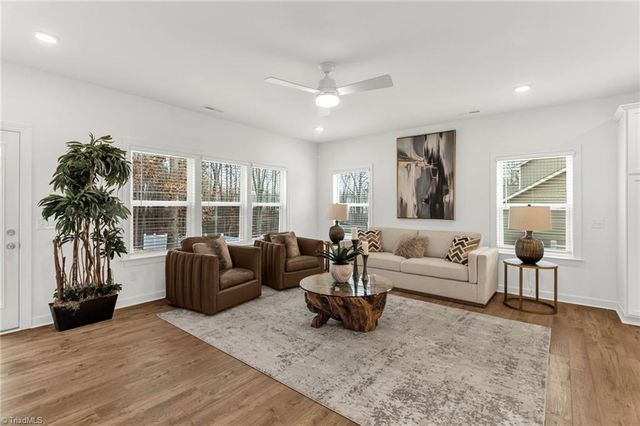 122 Royal Kings Court 1030, Winston-salem, NC 27127