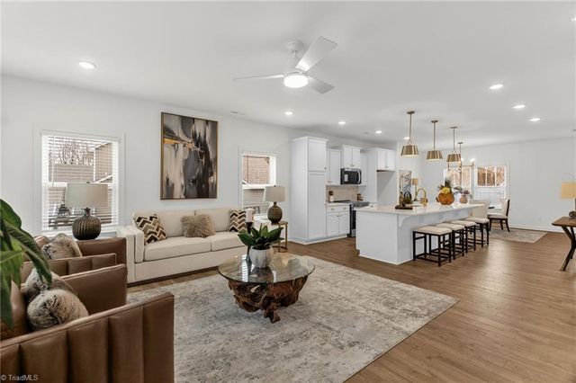 122 Royal Kings Court 1030, Winston-salem, NC 27127