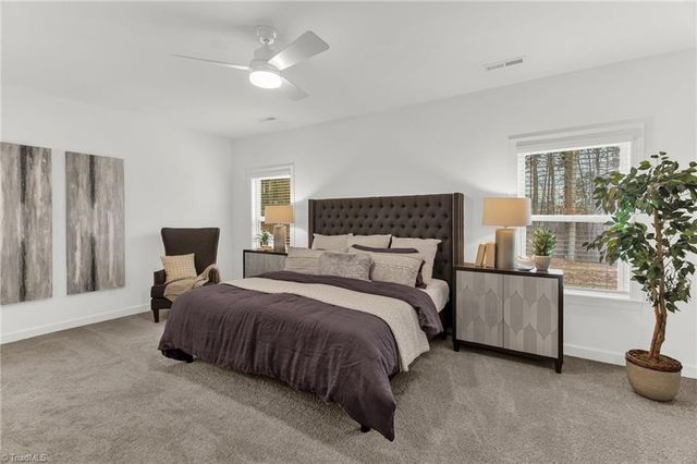 122 Royal Kings Court 1030, Winston-salem, NC 27127