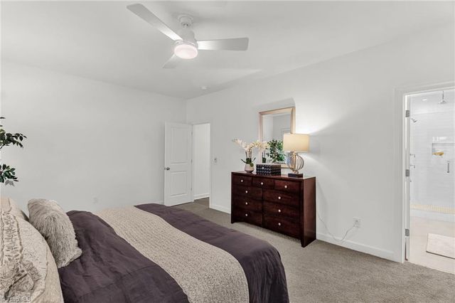 122 Royal Kings Court 1030, Winston-salem, NC 27127