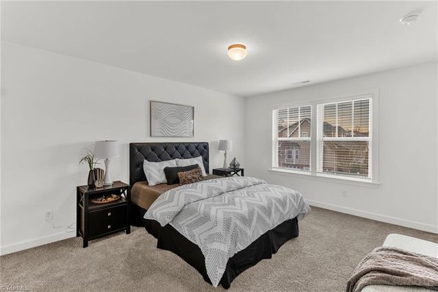 122 Royal Kings Court 1030, Winston-salem, NC 27127