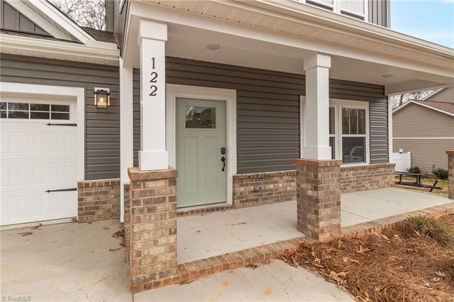 122 Royal Kings Court 1030, Winston-salem, NC 27127