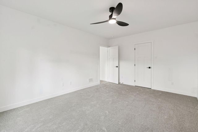 802 Dutton Drive, Ellendale, MN 56026