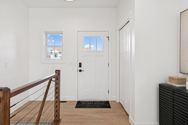 802 Dutton Drive, Ellendale, MN 56026