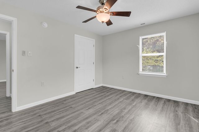 1903 Grayson Street, North Charleston, SC 29405