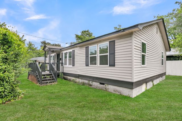 1903 Grayson Street, North Charleston, SC 29405