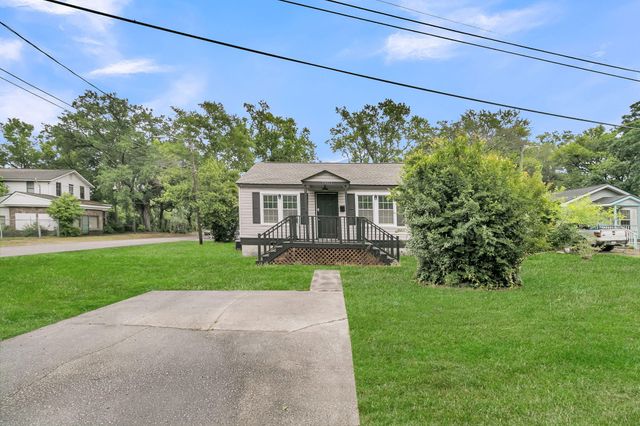 1903 Grayson Street, North Charleston, SC 29405