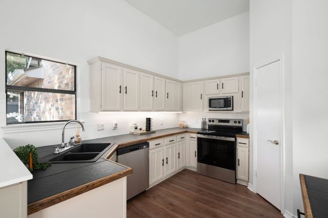 1707 Lakestone Court, Garland, TX 75044
