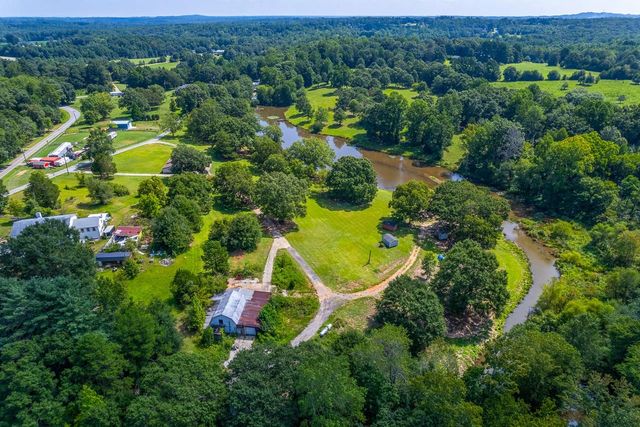 120 Rainey Mill Road, Campobello, SC 29322