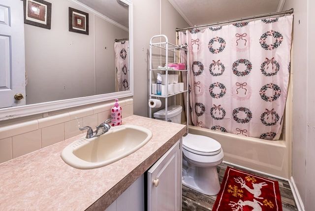 120 Rainey Mill Road, Campobello, SC 29322