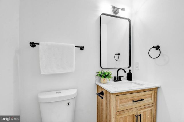 517 FLORIDA AVE NE, Washington, DC 20002