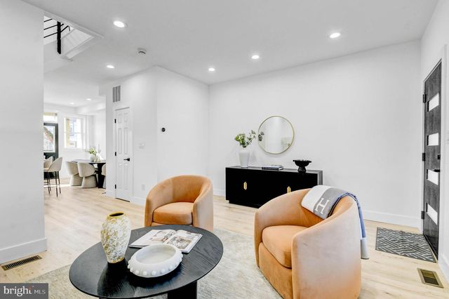 517 FLORIDA AVE NE, Washington, DC 20002