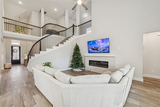 6236 White Creek Drive, Celina, TX 75009