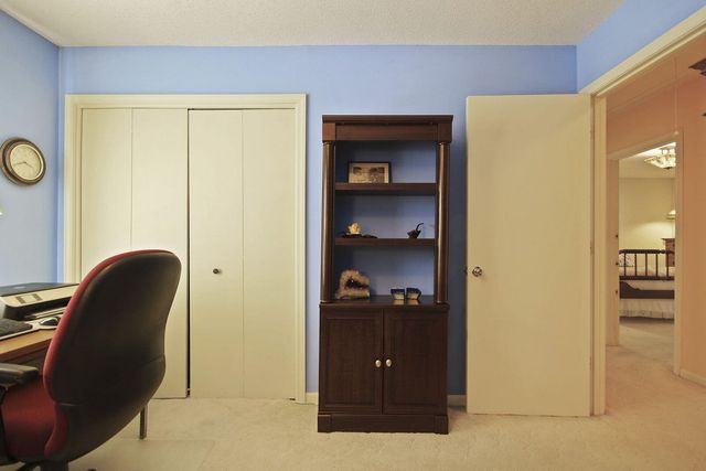 6201 S RIDGEWOOD RD, Columbia, MO 65203