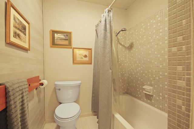 6201 S RIDGEWOOD RD, Columbia, MO 65203