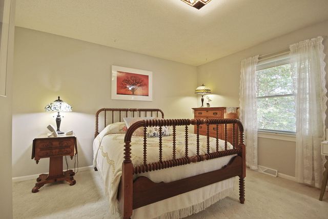 6201 S RIDGEWOOD RD, Columbia, MO 65203