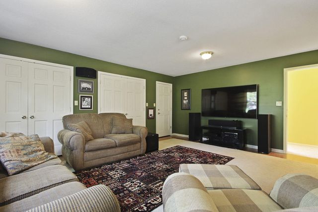 6201 S RIDGEWOOD RD, Columbia, MO 65203