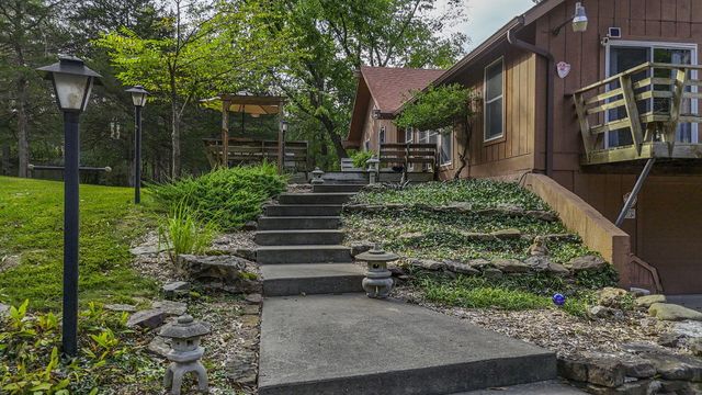 6201 S RIDGEWOOD RD, Columbia, MO 65203