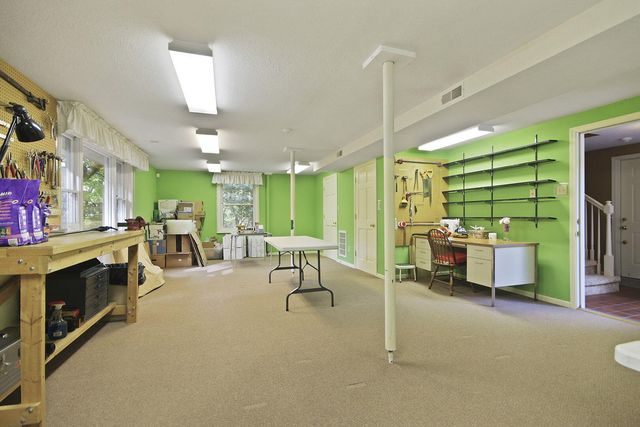 6201 S RIDGEWOOD RD, Columbia, MO 65203