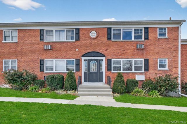 1879 Crompond Road F13, Peekskill, NY 10566