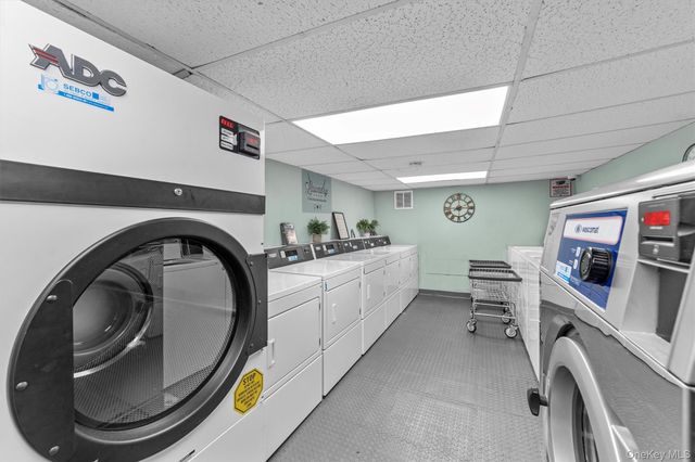 1879 Crompond Road F13, Peekskill, NY 10566