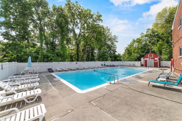 1879 Crompond Road F13, Peekskill, NY 10566