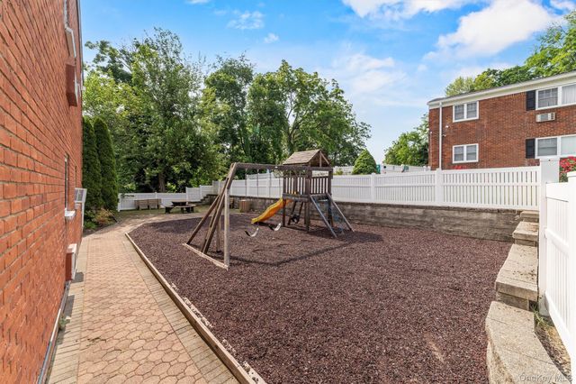 1879 Crompond Road F13, Peekskill, NY 10566